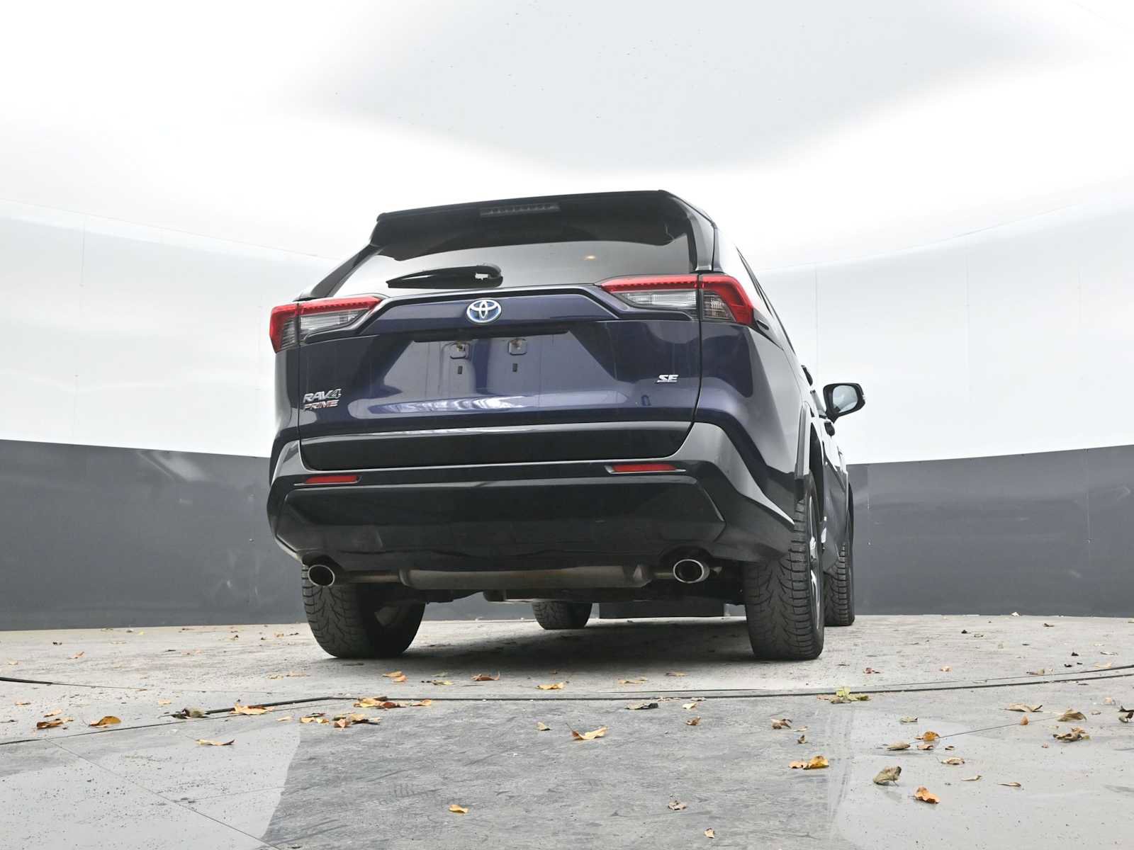 Used 2021 Toyota RAV4 SE w/ Weather & Moonroof Package image 44