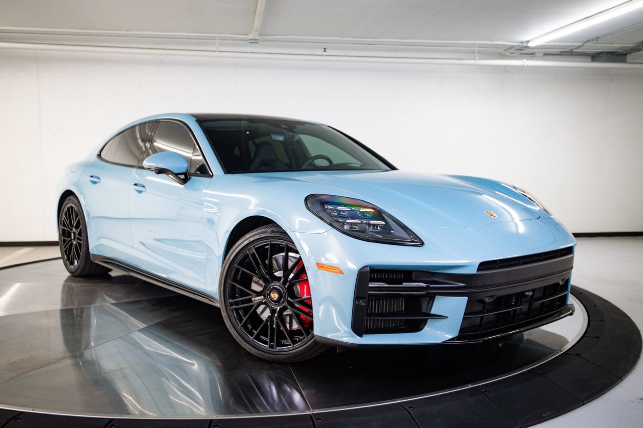 Certified 2026 Porsche Panamera GTS AWD/4WD image 9