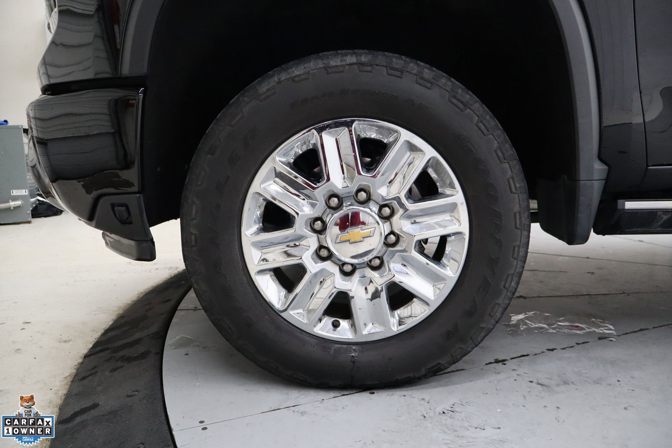 Used 2024 Chevrolet Silverado 2500 High Country w/ High Country Premium Package image 10