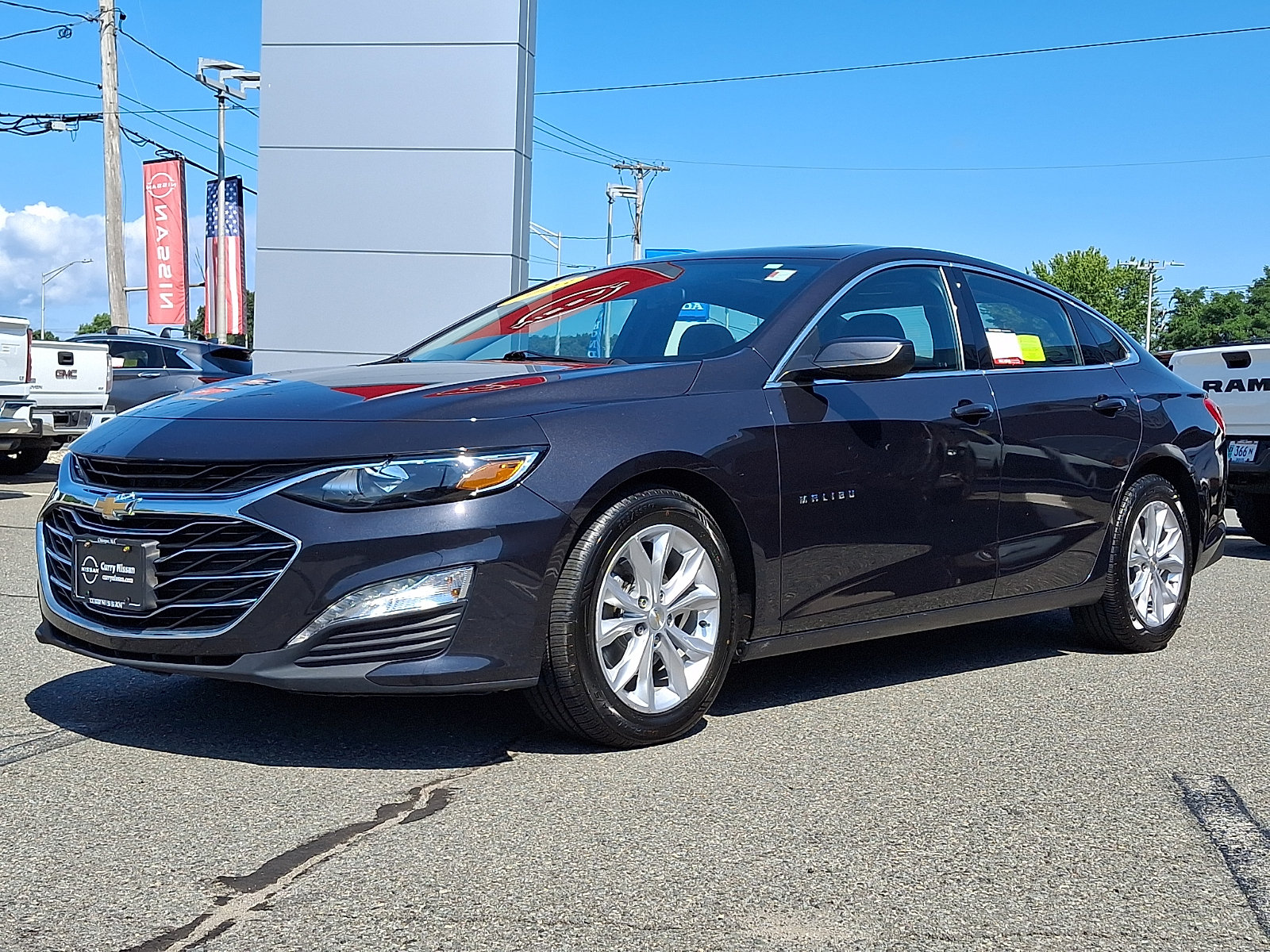 Used 2023 Chevrolet Malibu LT FWD image 3