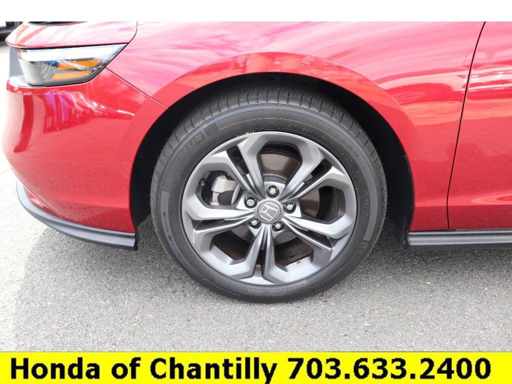 Certified 2023 Honda Accord EX image 27