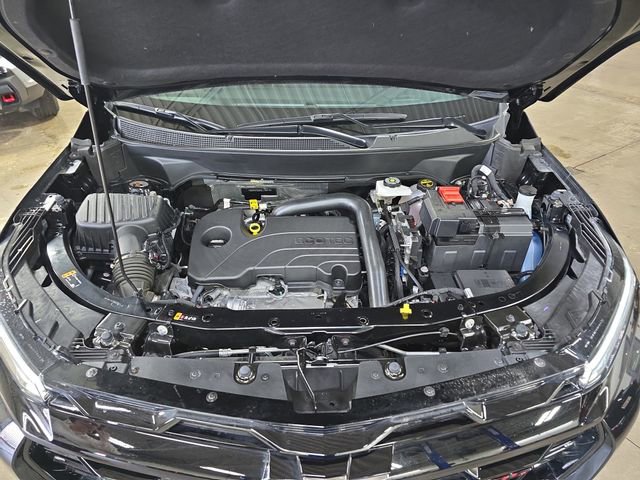 Used 2025 Chevrolet Equinox RS w/ Safety and Technology Package image 35
