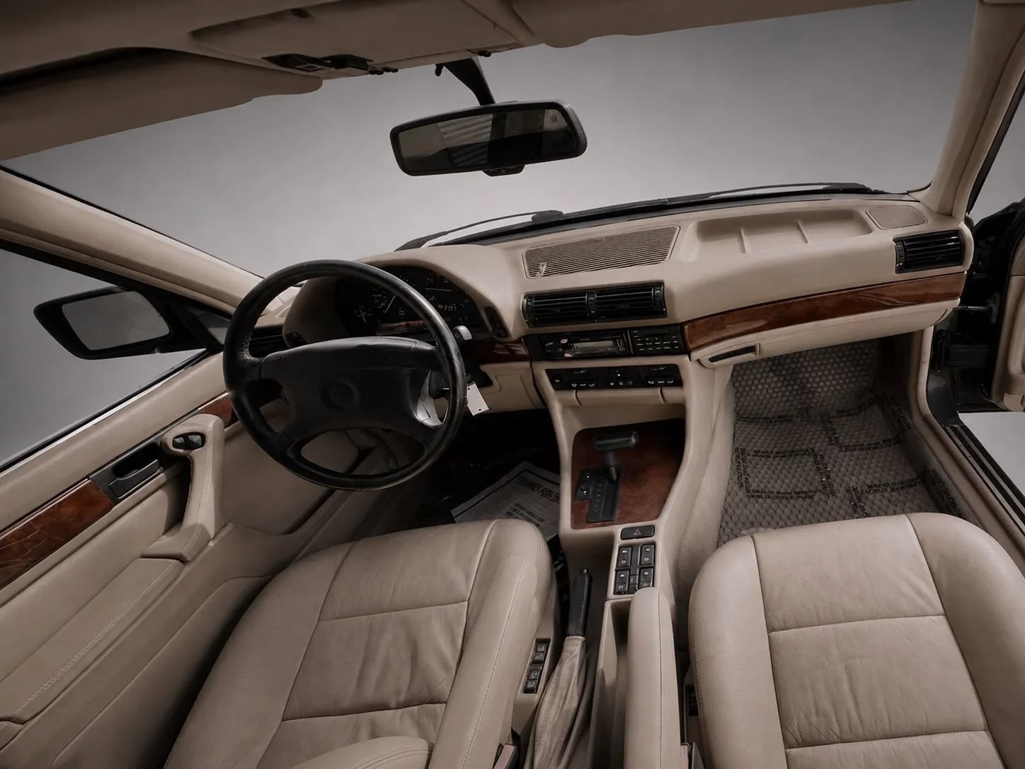 Used 1991 BMW 735iL RWD image 13