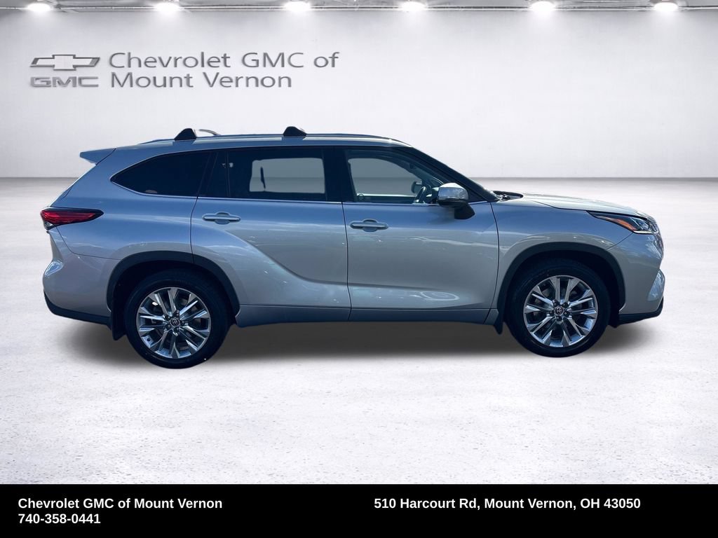 Used 2020 Toyota Highlander Limited AWD/4WD image 7