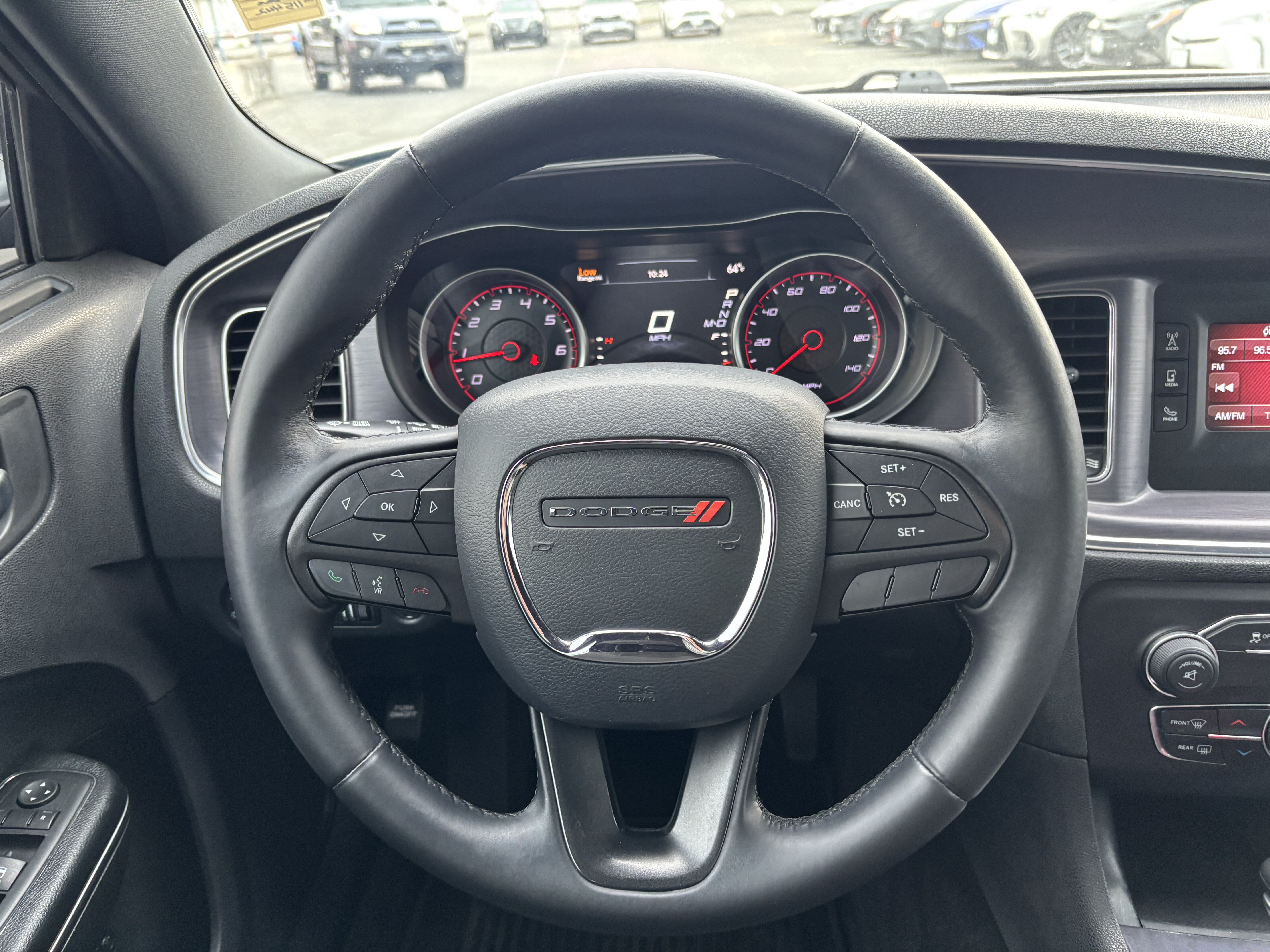 Used 2016 Dodge Charger SE RWD image 13