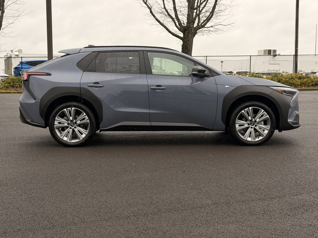 Certified 2024 Subaru Solterra Limited image 8