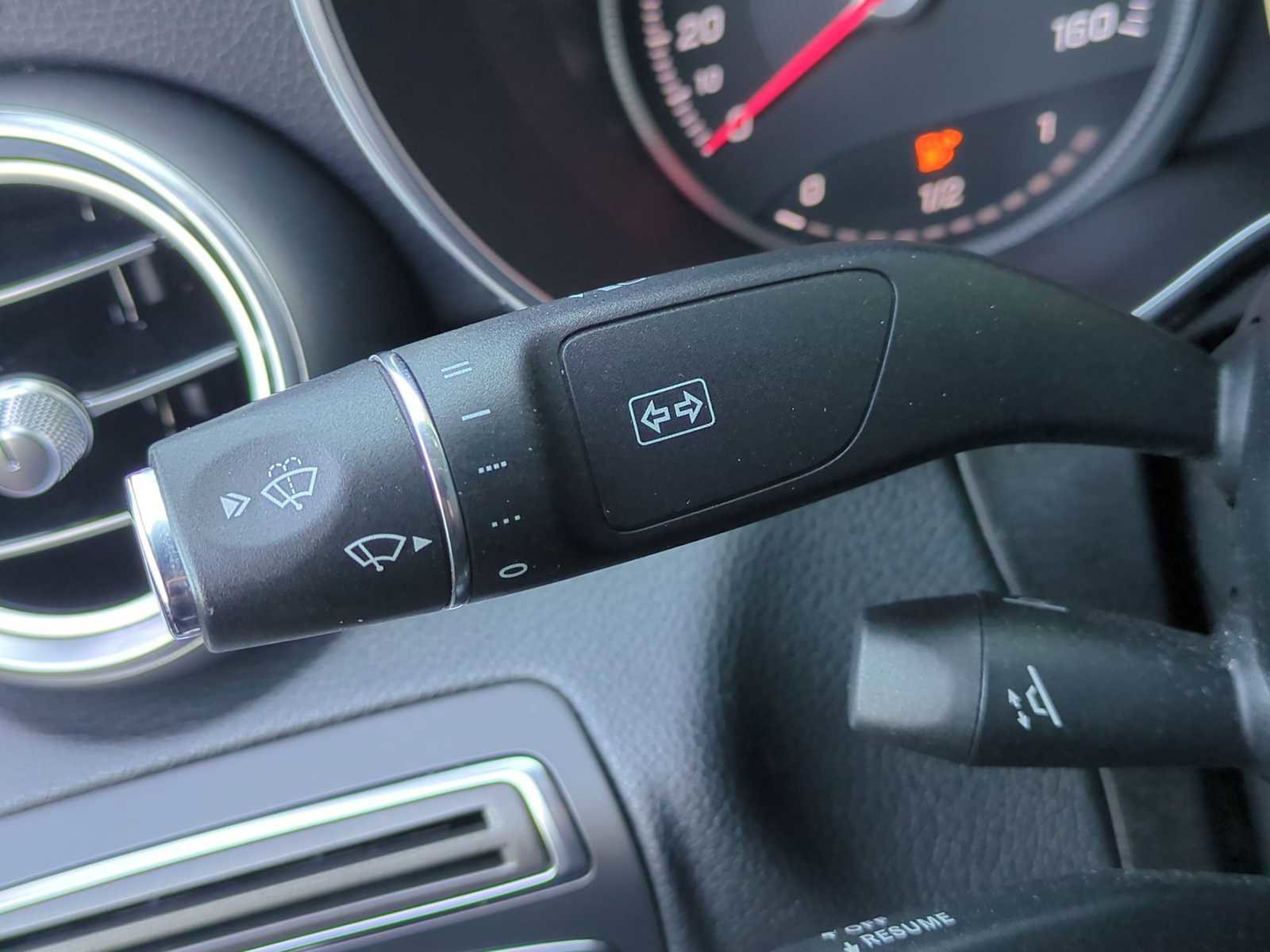 Used 2015 Mercedes-Benz C 300 4MATIC Sedan image 29