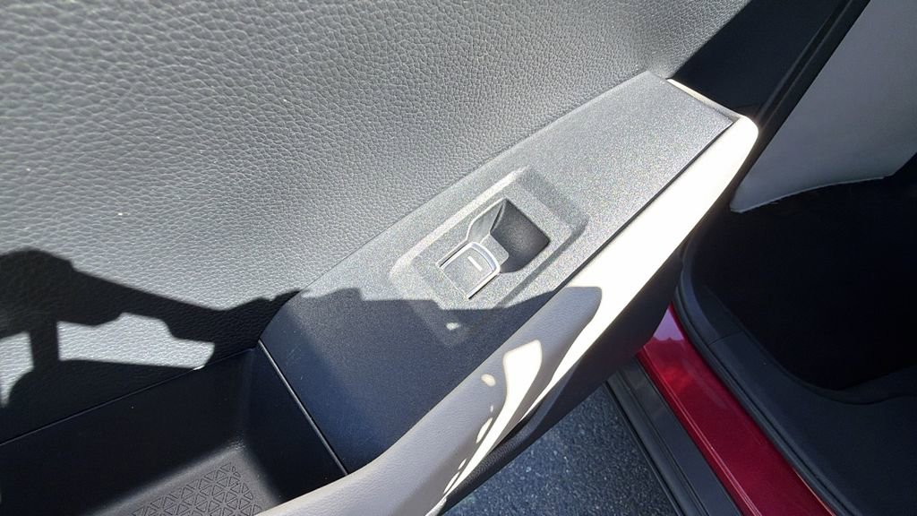 Used 2023 Honda Accord EX image 15