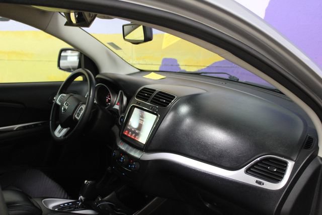 Used 2016 Dodge Journey SXT w/ Blacktop Package FWD image 12