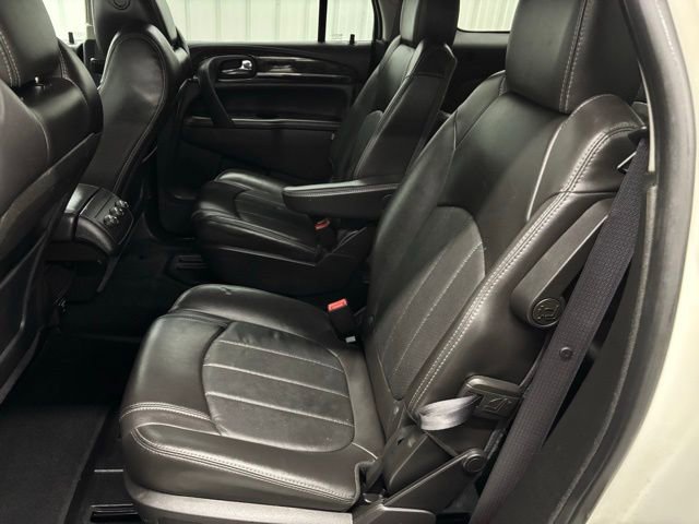 Used 2015 Buick Enclave Leather image 10