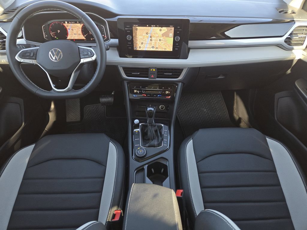 New 2026 Volkswagen Taos SEL image 21