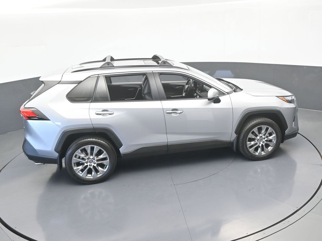 Used 2025 Toyota RAV4 Limited image 61