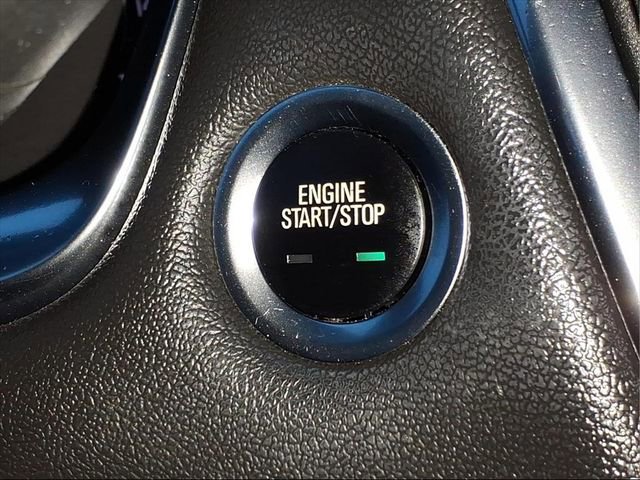 Used 2023 Chevrolet Traverse LT image 22