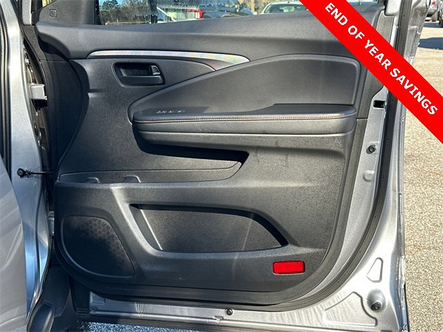 Used 2022 Honda Pilot TrailSport image 14