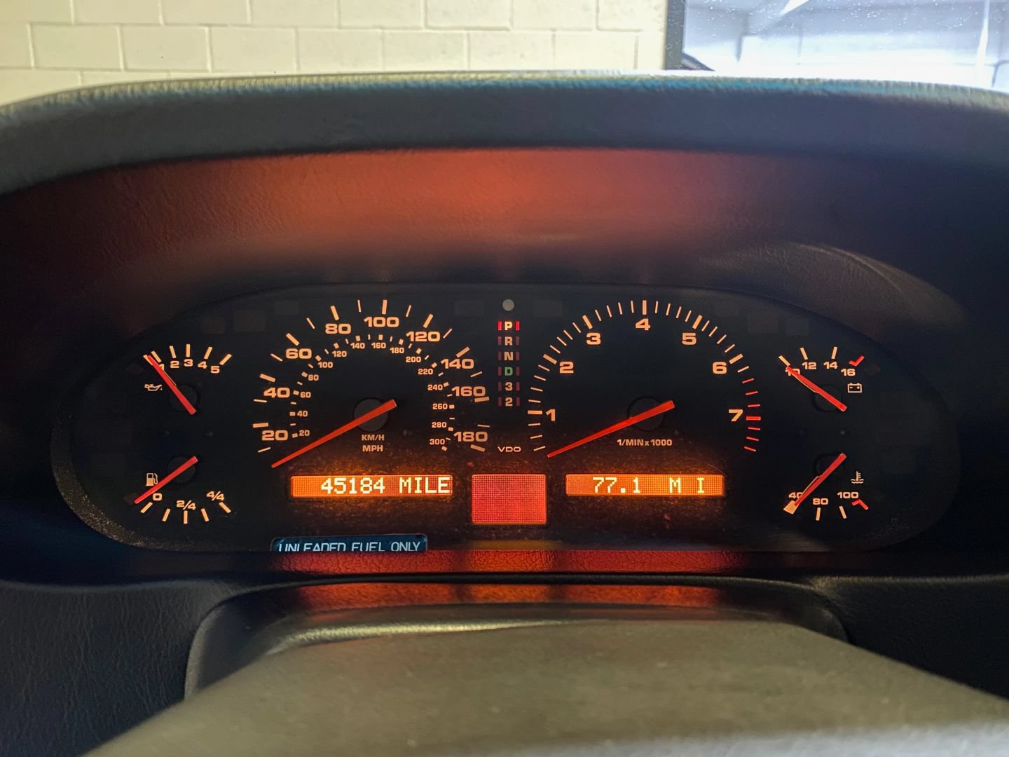 Used 1994 Porsche 928 GTS RWD image 30