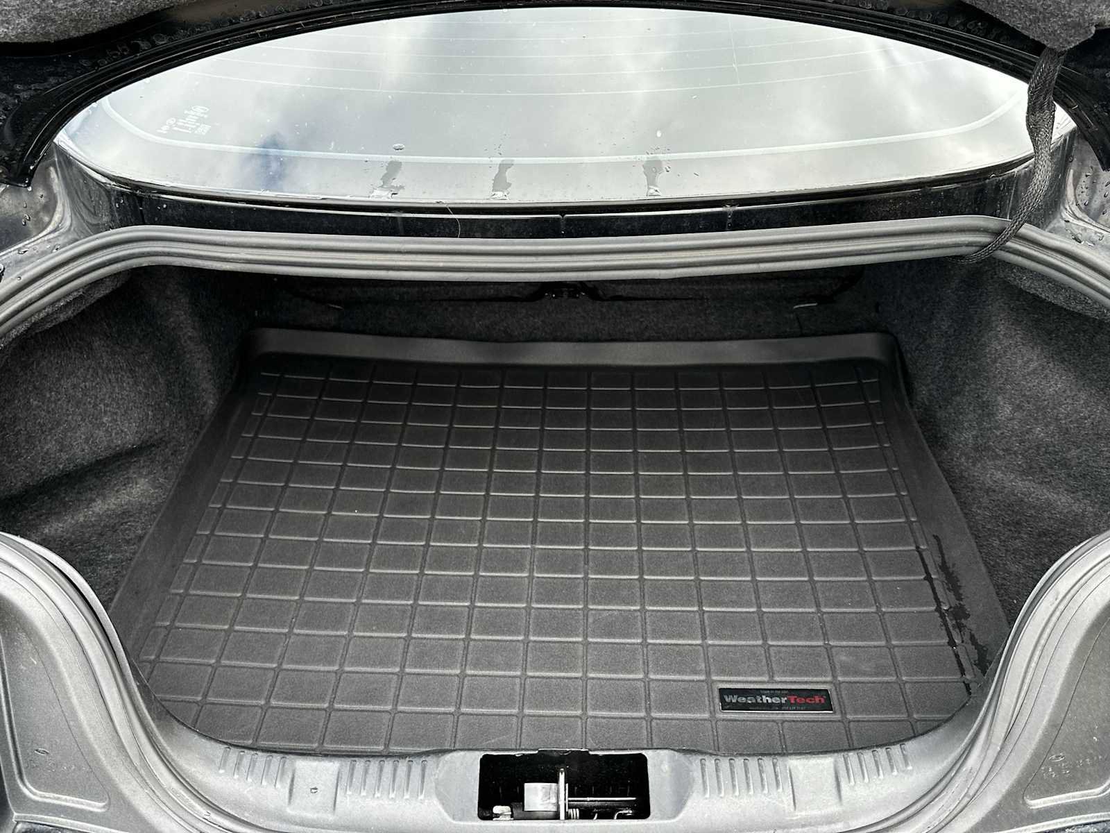 Used 2017 Ford Mustang Premium image 25