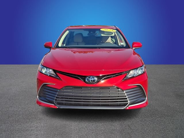 Used 2024 Toyota Camry LE FWD image 2