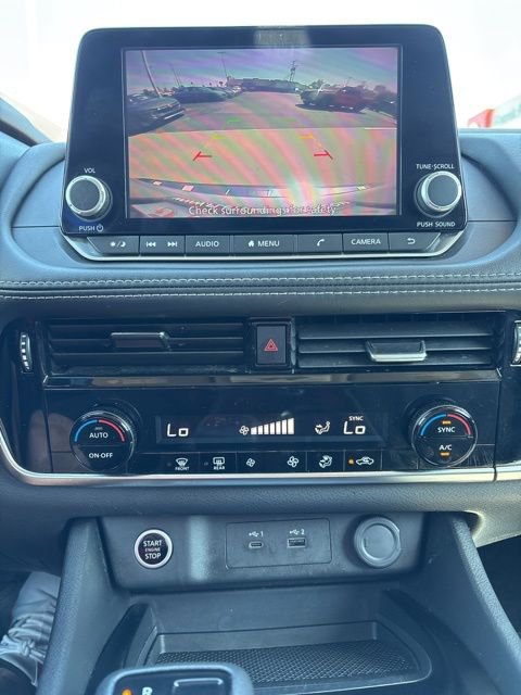 Used 2023 Nissan Rogue SV AWD/4WD image 10