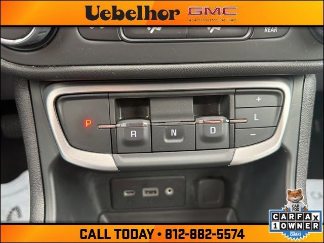 Used 2024 GMC Terrain SLE AWD/4WD image 30
