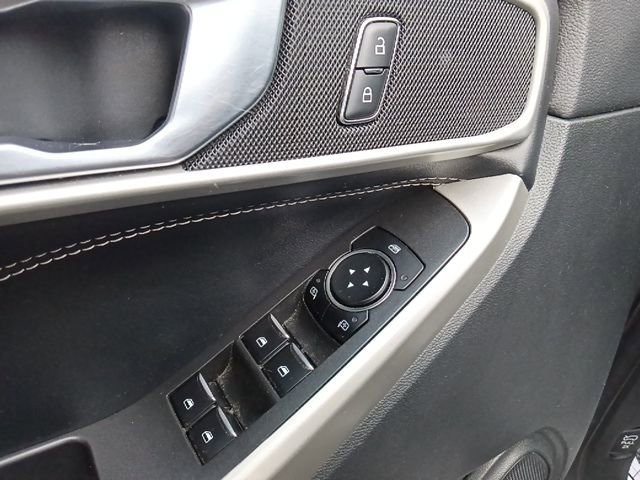 Certified 2022 Ford Explorer XLT w/ Class IV Trailer Tow Package image 12