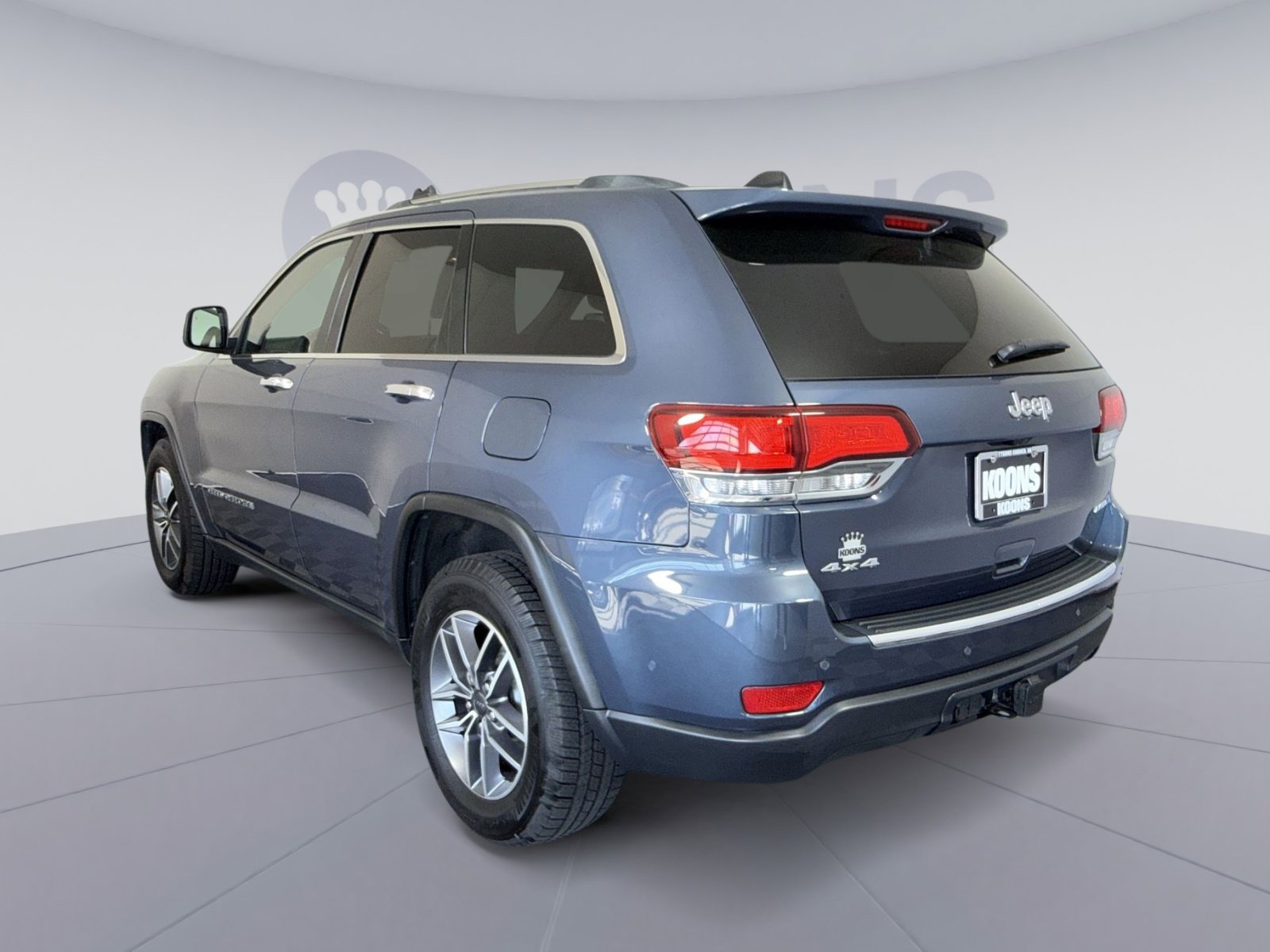 Used 2020 Jeep Grand Cherokee Limited w/ Trailer Tow Group IV image 4