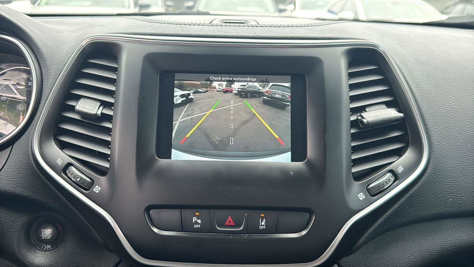 Used 2021 Jeep Cherokee Latitude Lux FWD image 17