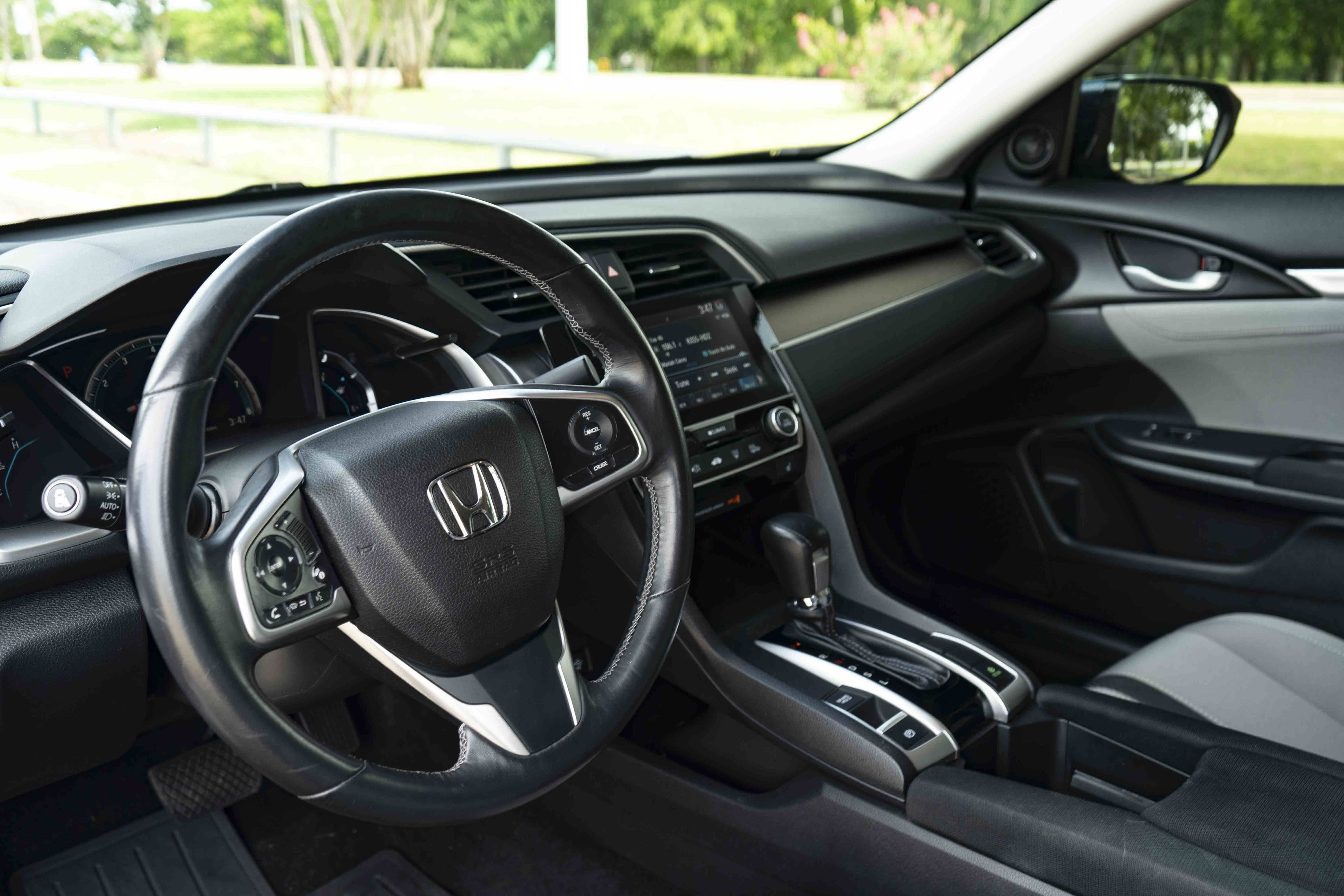 Used 2018 Honda Civic EX-T image 16