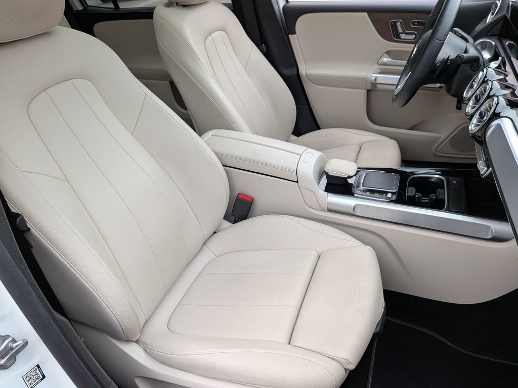 Used 2023 Mercedes-Benz GLB 250 image 28