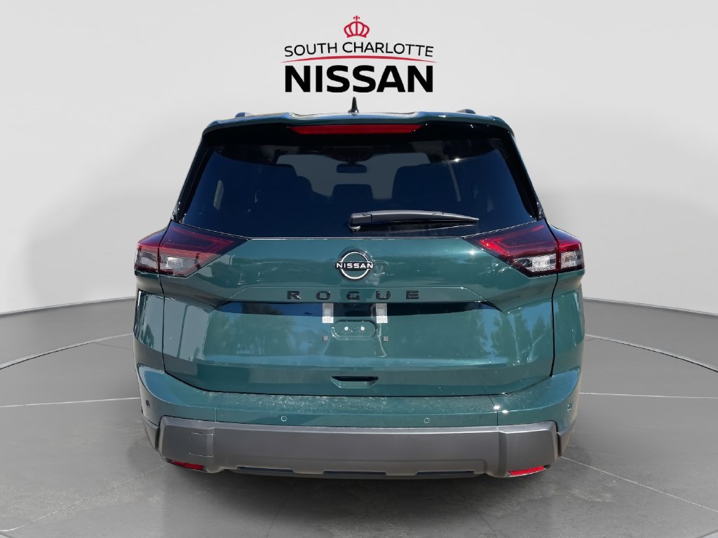 New 2027 Nissan Rogue Dark Armor FWD image 5