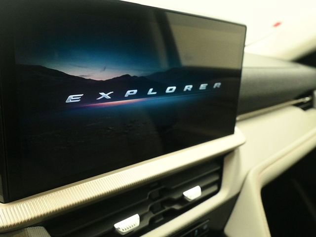 New 2026 Ford Explorer Active w/ Active Comfort Package image 16