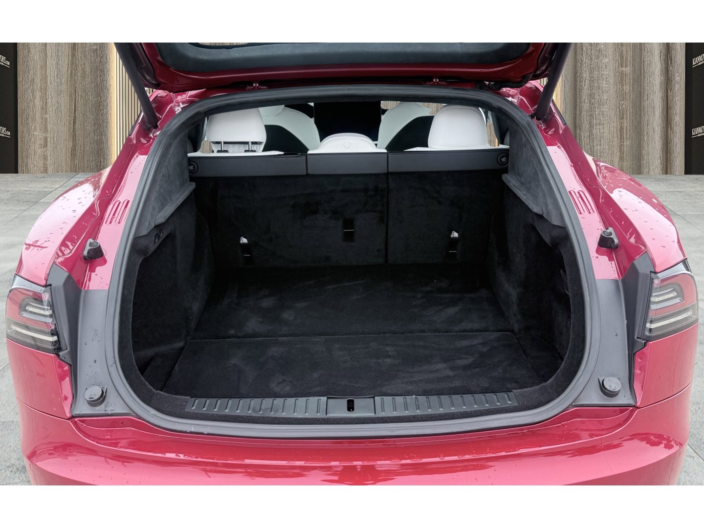 Used 2023 Tesla Model S AWD/4WD image 18
