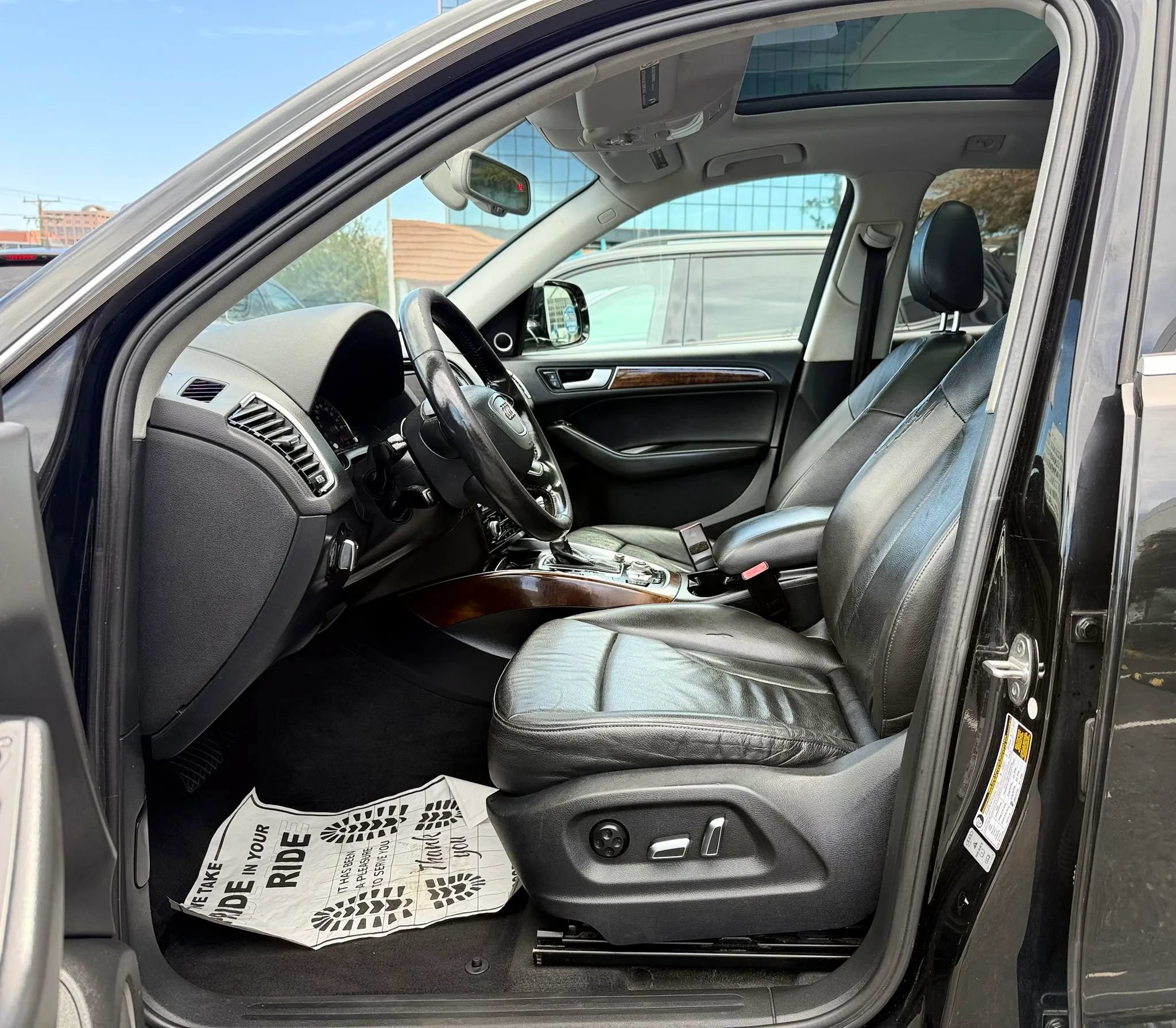 Used 2015 Audi Q5 2.0T Premium Plus w/ Technology Package AWD/4WD image 9