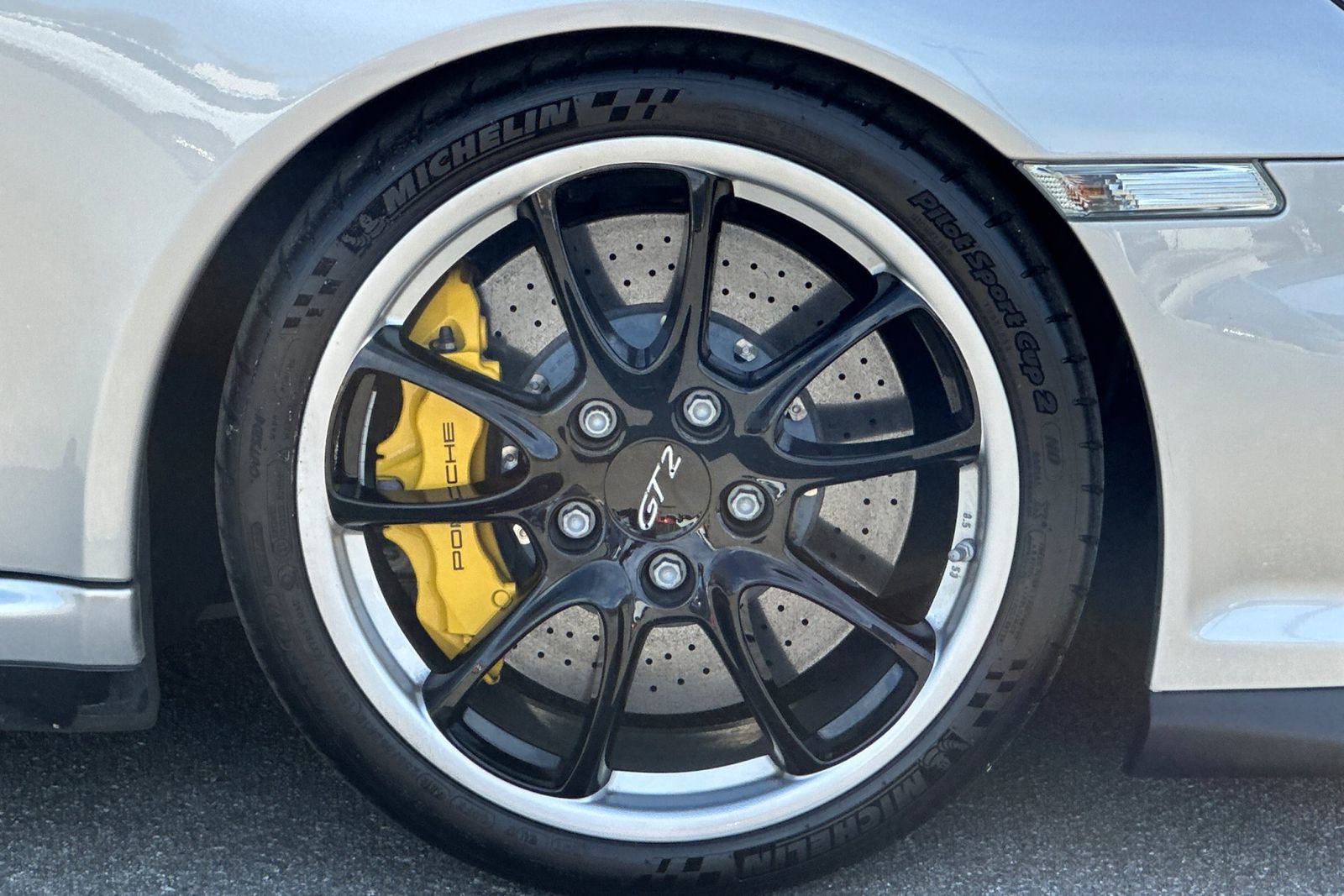 Used 2008 Porsche 911 GT2 image 39