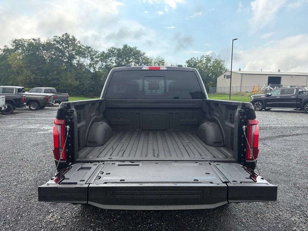 Used 2024 Ford F150 Lariat w/ Bed Utility Package AWD/4WD image 19