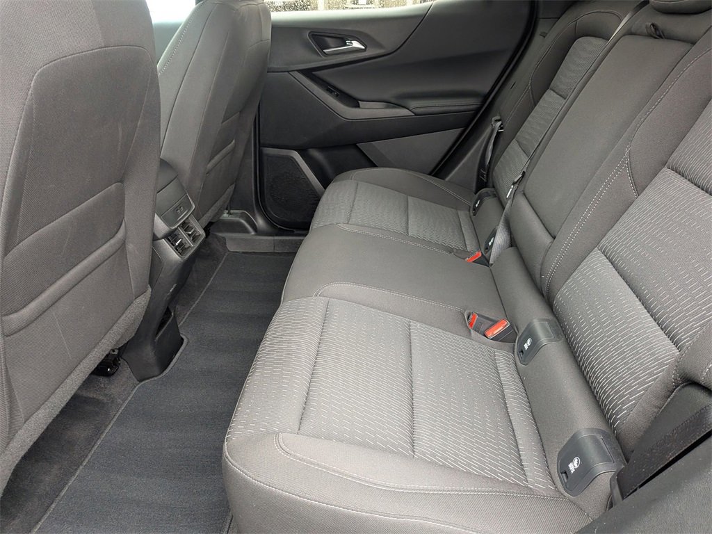 Used 2025 Chevrolet Equinox LT image 27