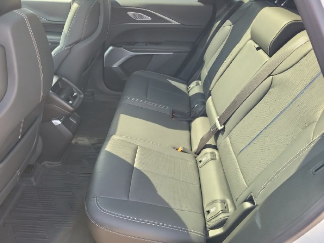 Certified 2024 Cadillac Lyriq Sport w/ LPO, Floor Liner Package AWD/4WD image 22