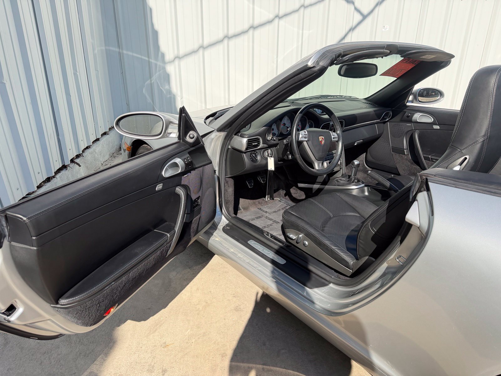 Used 2005 Porsche 911 Carrera S RWD image 12