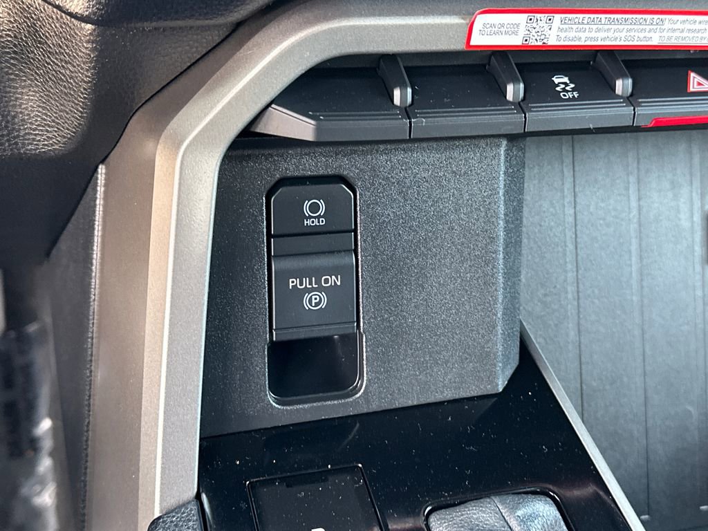 Used 2025 Toyota Tundra SR5 AWD/4WD image 26