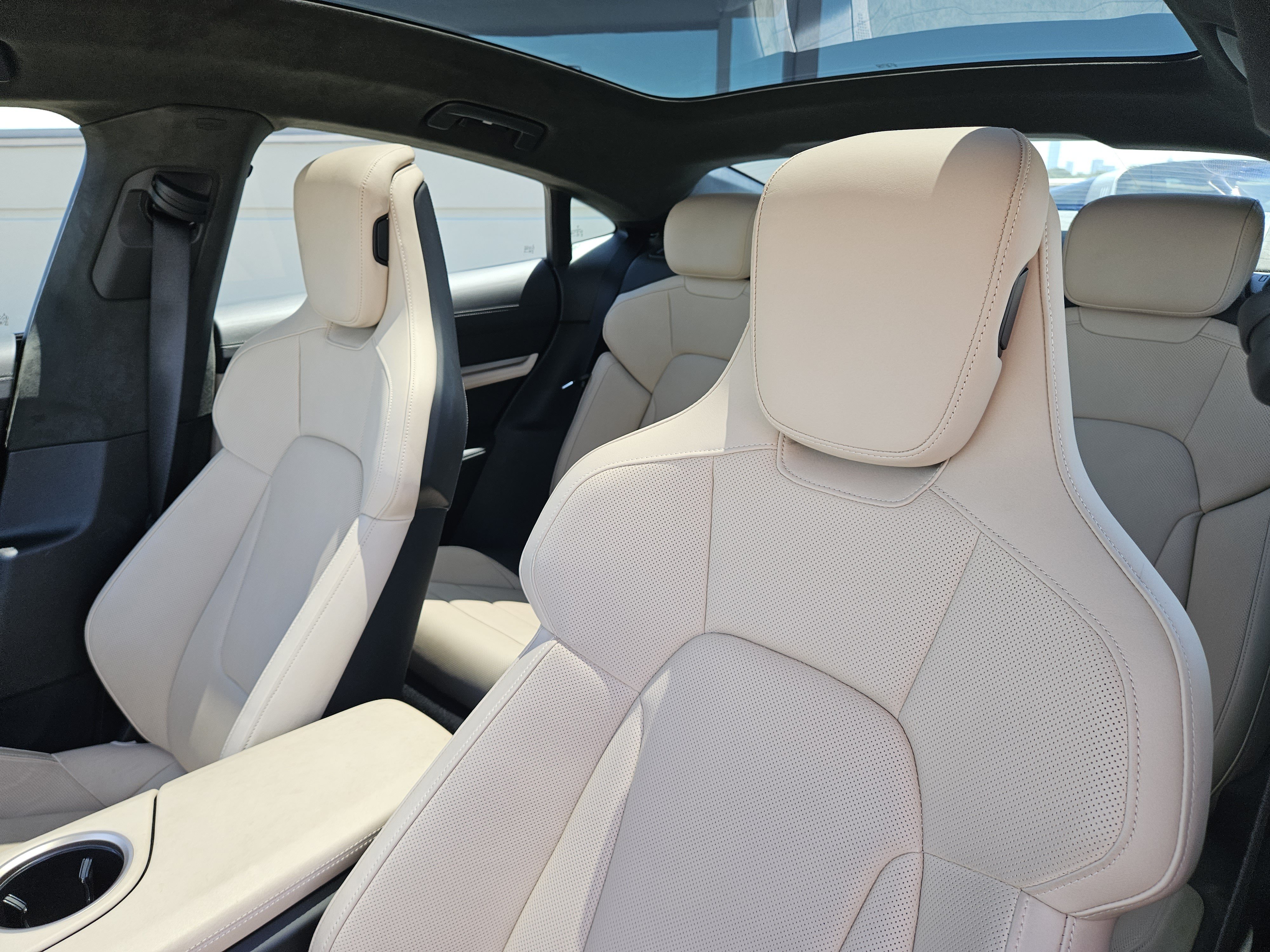 Certified 2023 Porsche Taycan GTS AWD/4WD image 6