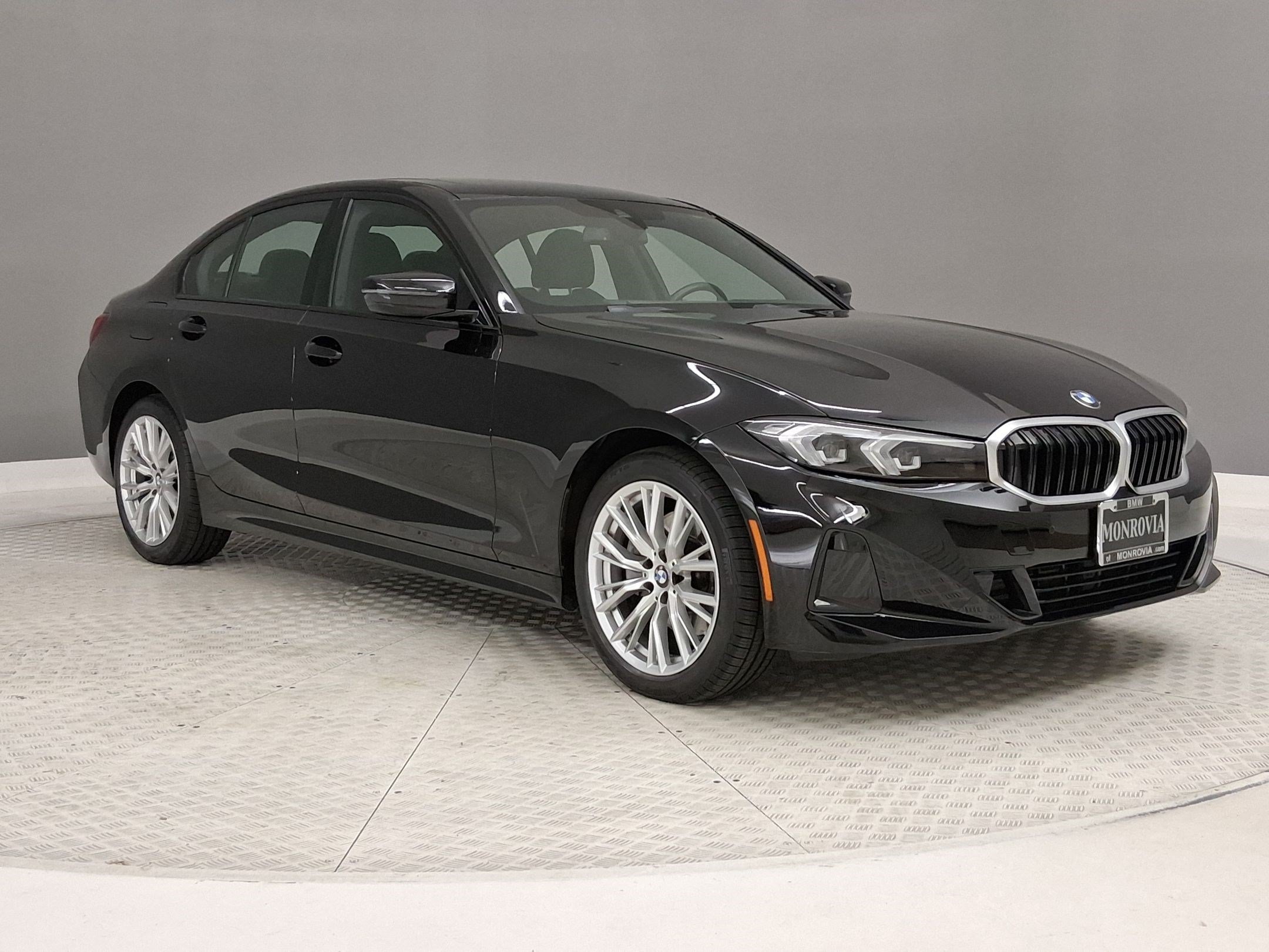 Used 2023 BMW 330i Sedan w/ Premium Package RWD image 7