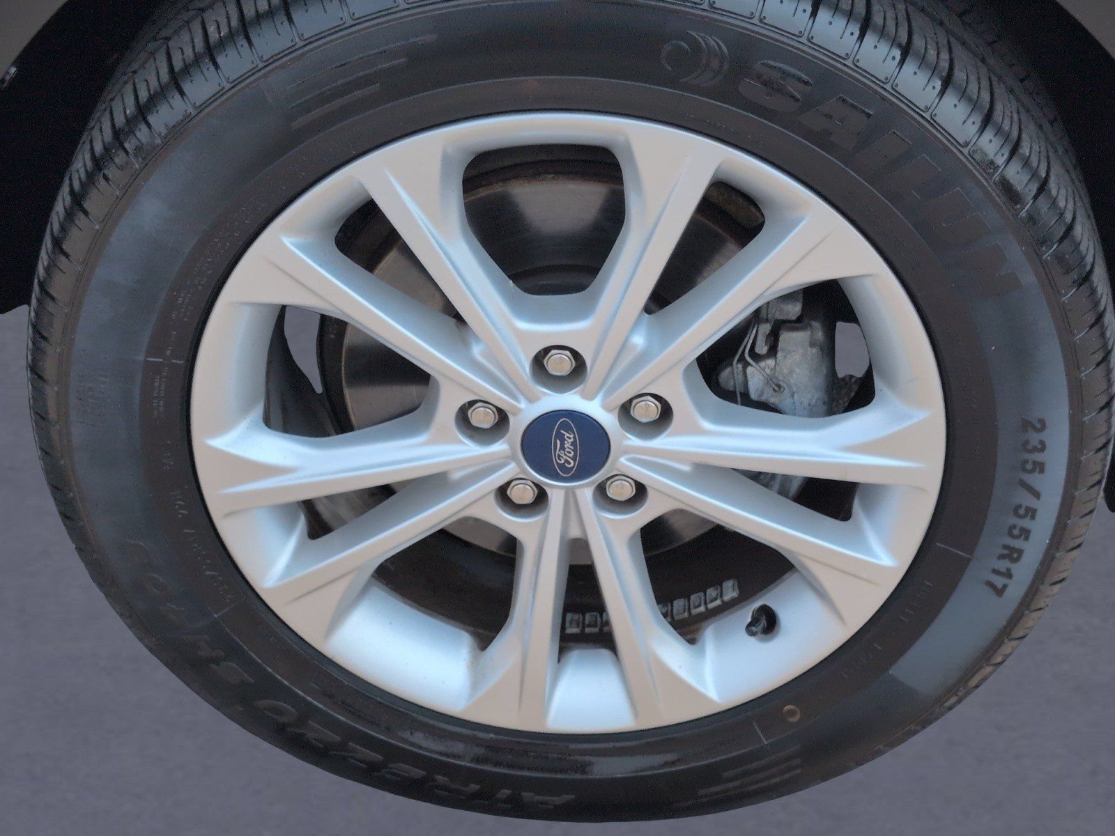 Used 2019 Ford Escape SEL FWD image 36