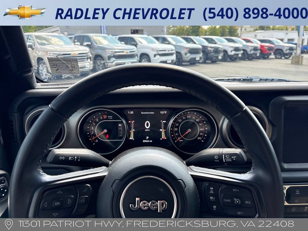 Used 2021 Jeep Gladiator Sport AWD/4WD image 6