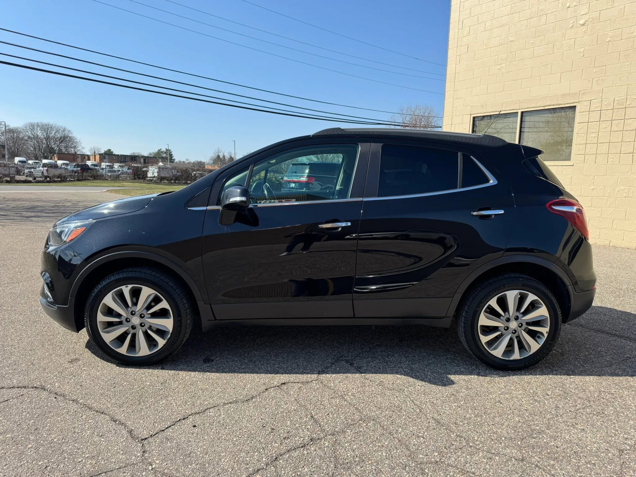 Used 2019 Buick Encore Preferred AWD/4WD image 40