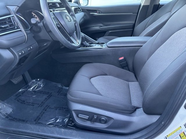 Certified 2018 Toyota Camry LE image 7