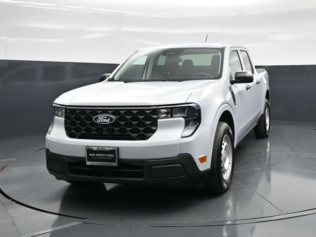 Certified 2025 Ford Maverick XL FWD image 51