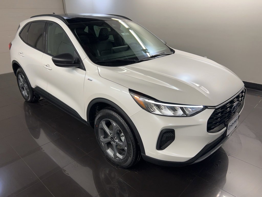 New 2026 Ford Escape ST-Line w/ Tech Pack #1