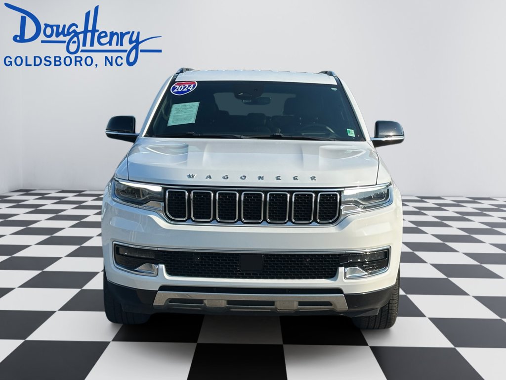 Used 2024 Jeep Wagoneer L Series III w/ Flexible Seating Group AWD/4WD image 8