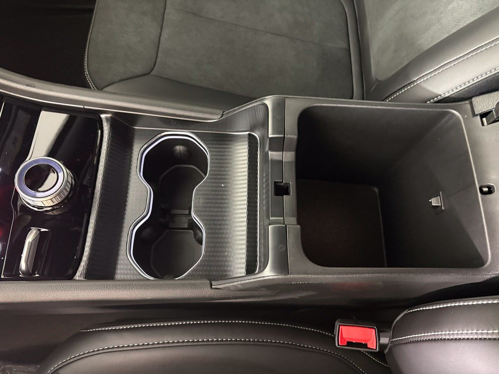 New 2026 Jeep Grand Cherokee Altitude AWD/4WD image 32