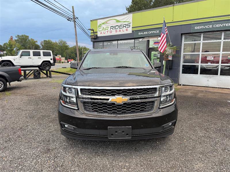 Used 2015 Chevrolet Tahoe LT w/ Luxury Package AWD/4WD image 2