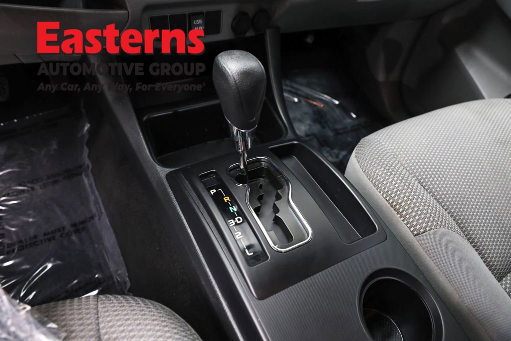 Used 2015 Toyota Tacoma 2WD Access Cab image 13